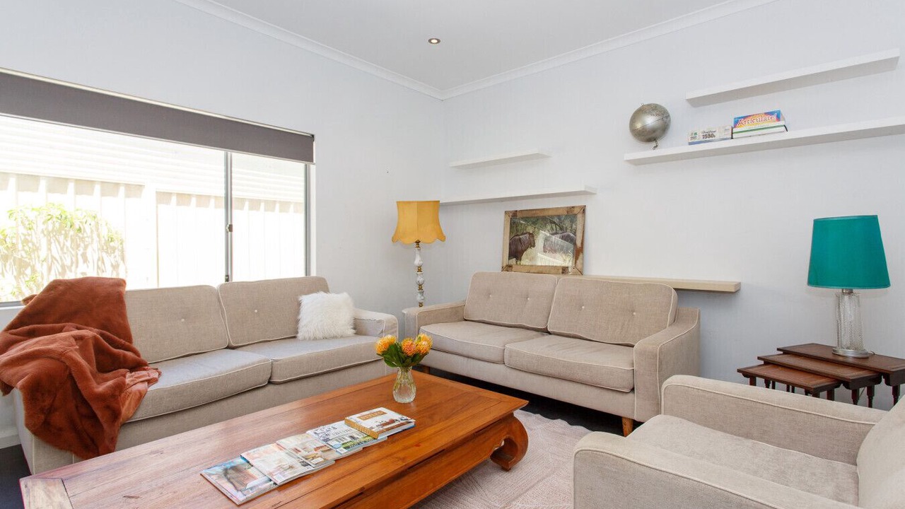 Photo of Livingroom in Beaconsfield