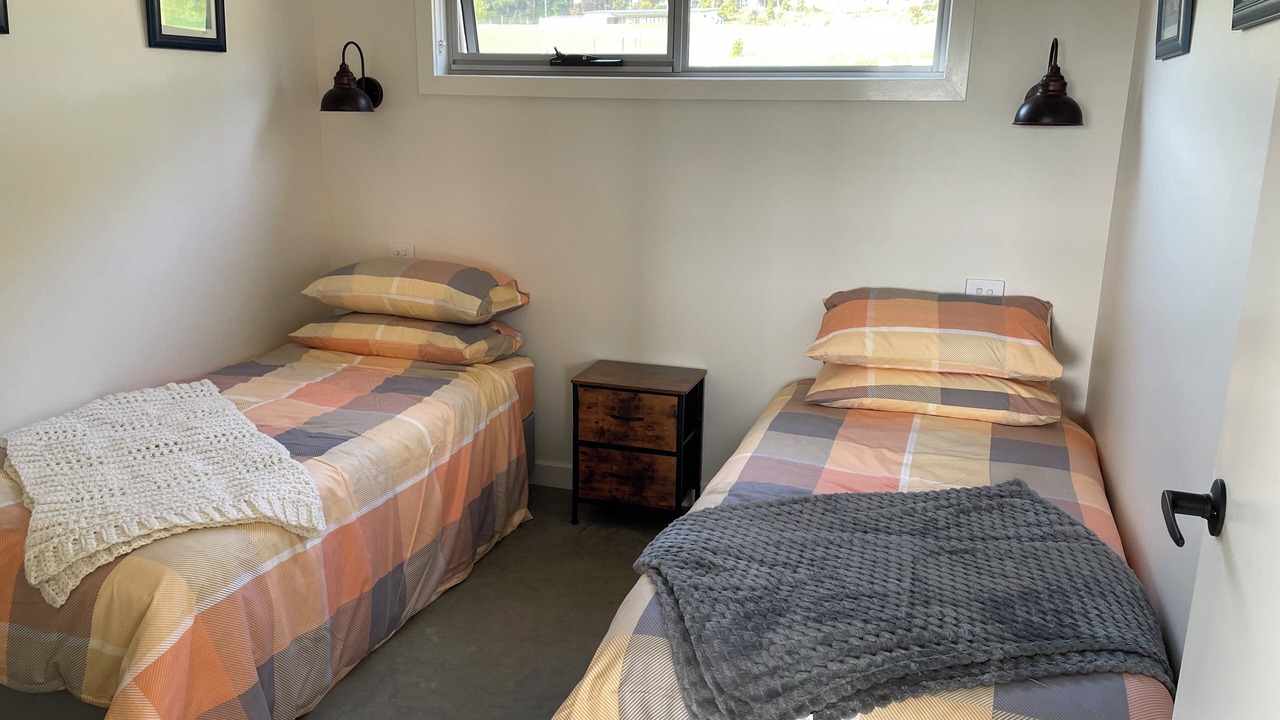 Photo of Bedroom in George Town Council