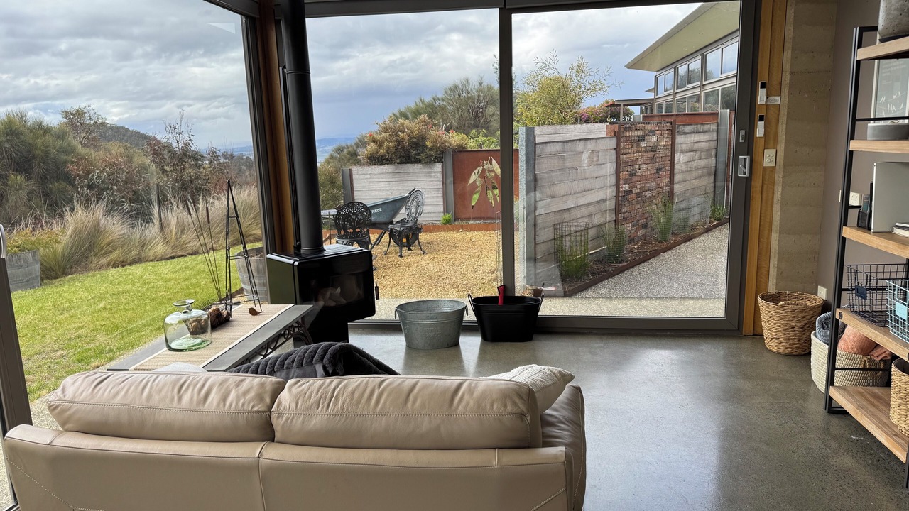 Photo of Livingroom in Mount Rumney