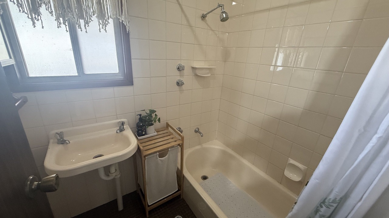 Photo of Bathroom in Para Wurlie
