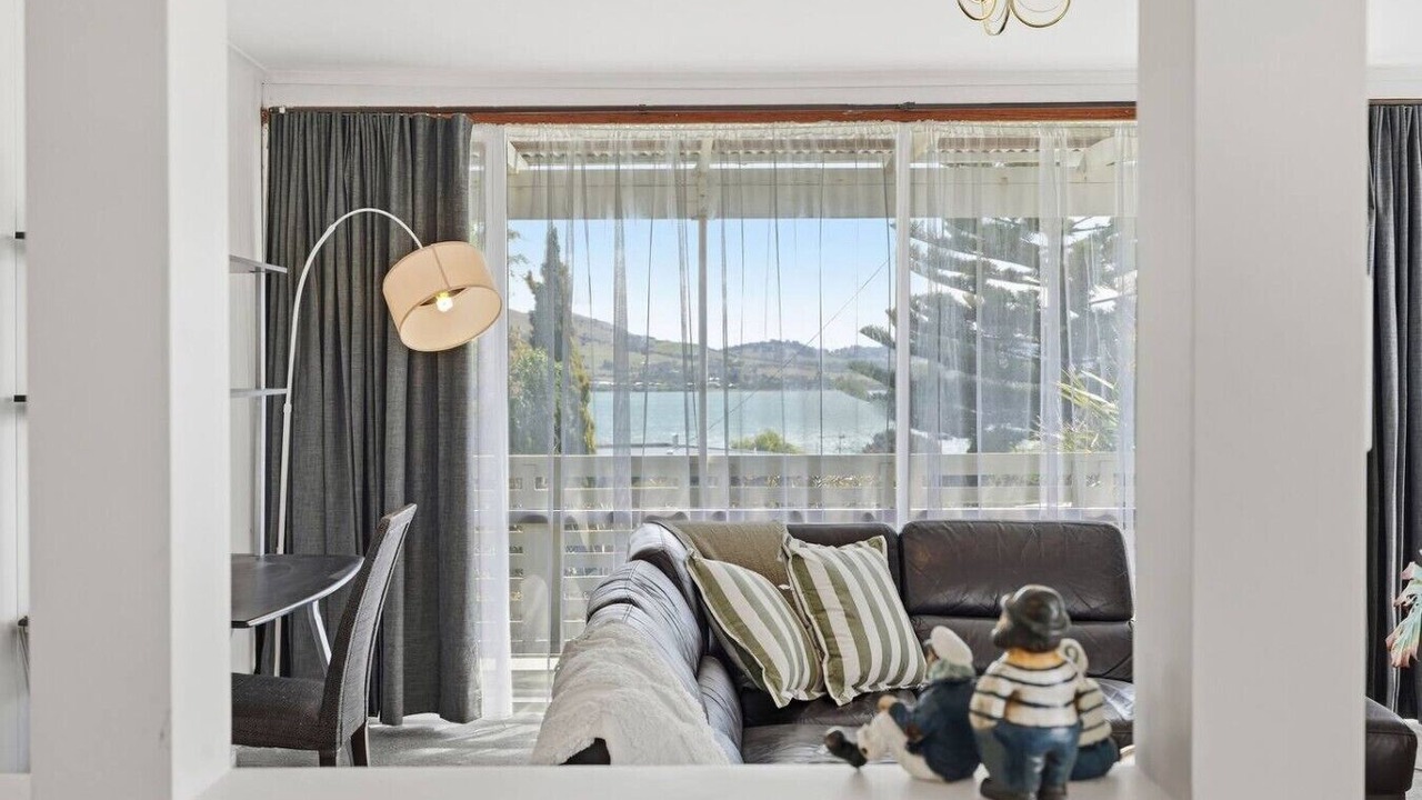 Photo of Livingroom in Midway Point