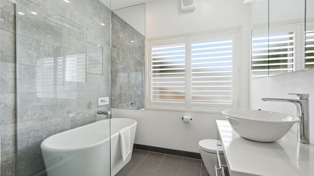 Photo of Bathroom in Taroona