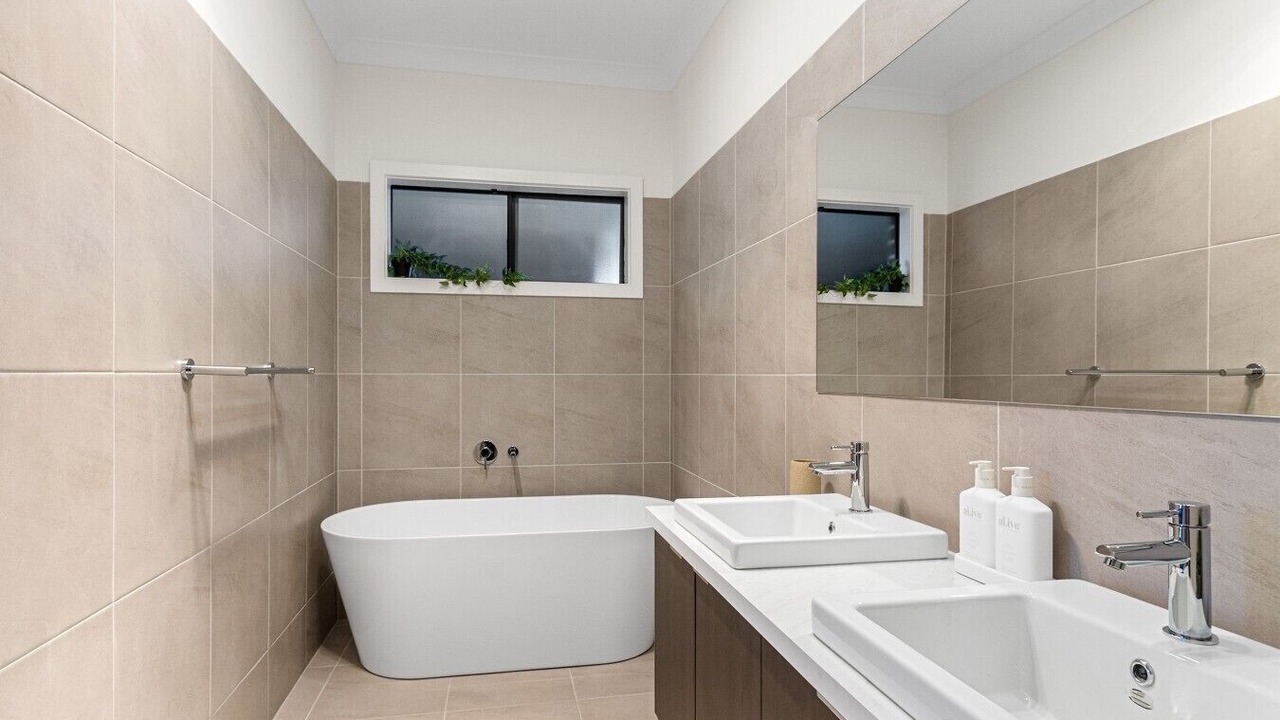 Photo of Bathroom in Port Hughes