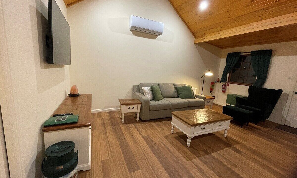 Photo of Livingroom in St. Albans