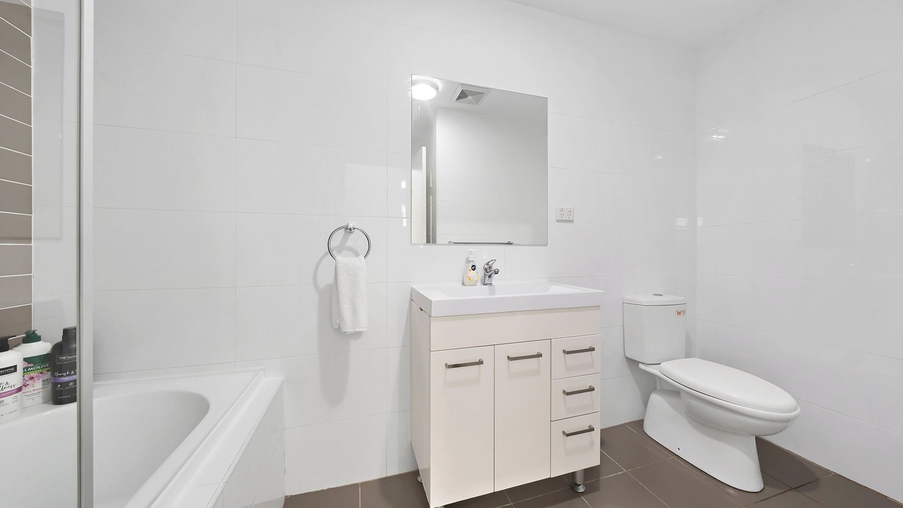 Photo of Bathroom in Pemulwuy