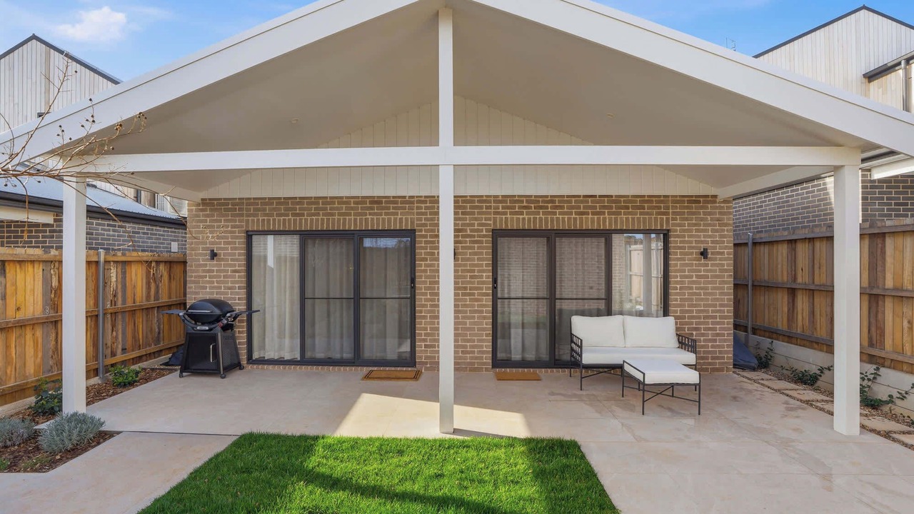 Photo of Patio Balcony in Orange