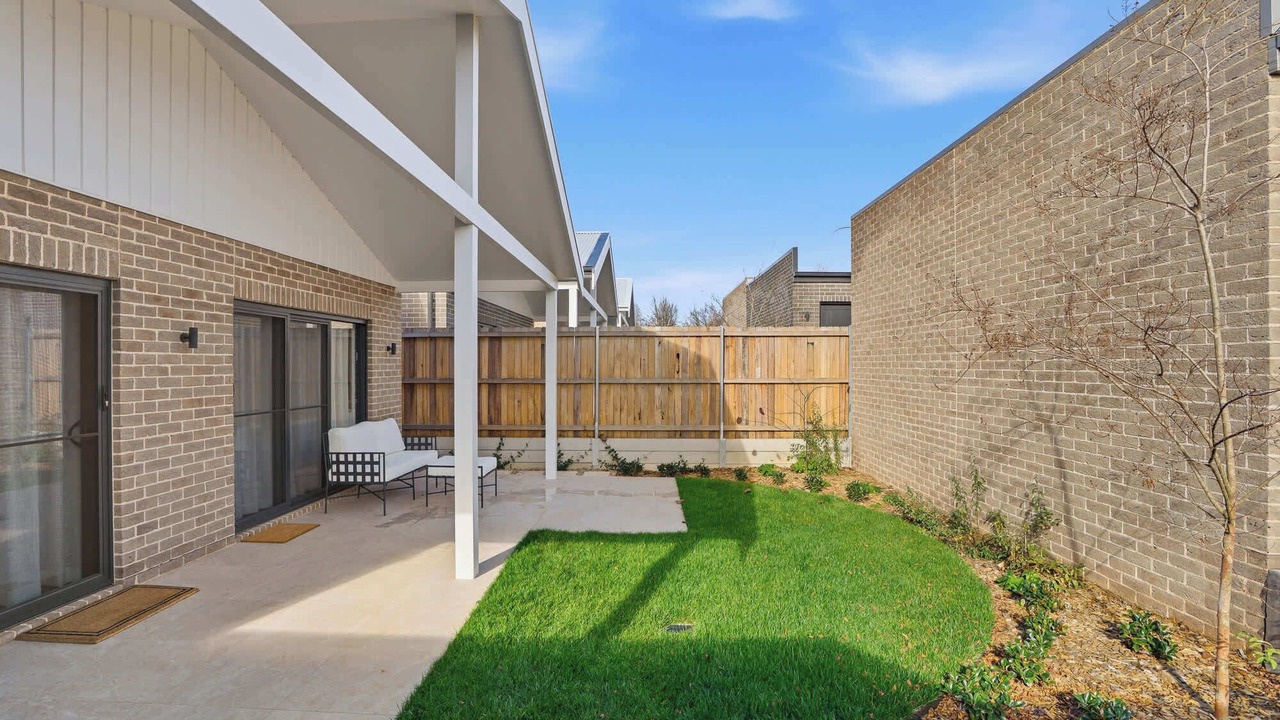 Photo of Patio Balcony in Orange