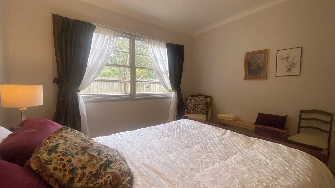 Photo of Bedroom in East Warburton