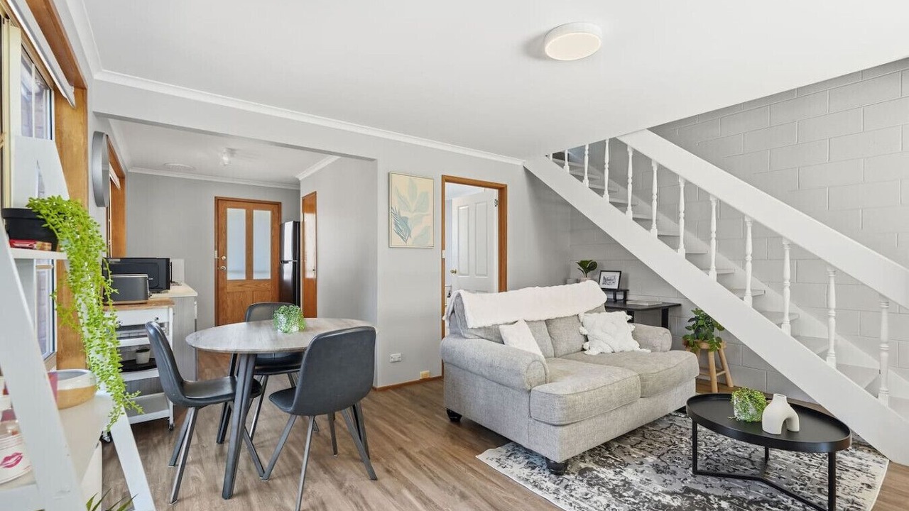 Photo of Livingroom in Claremont