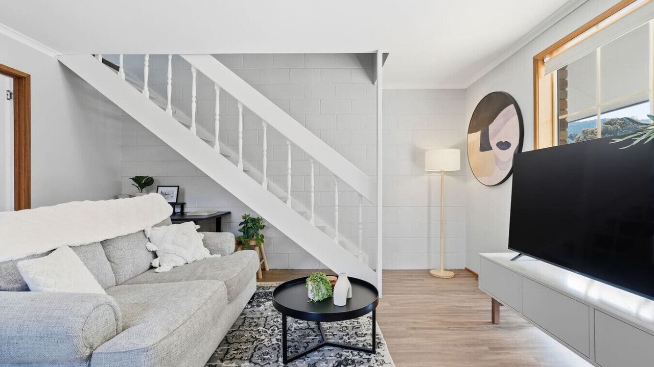 Photo of Livingroom in Claremont