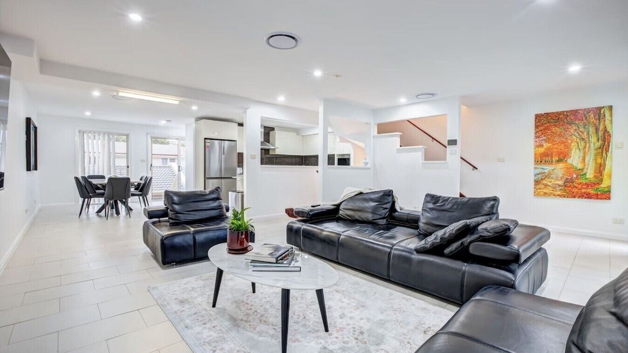 Photo of Livingroom in Gungahlin