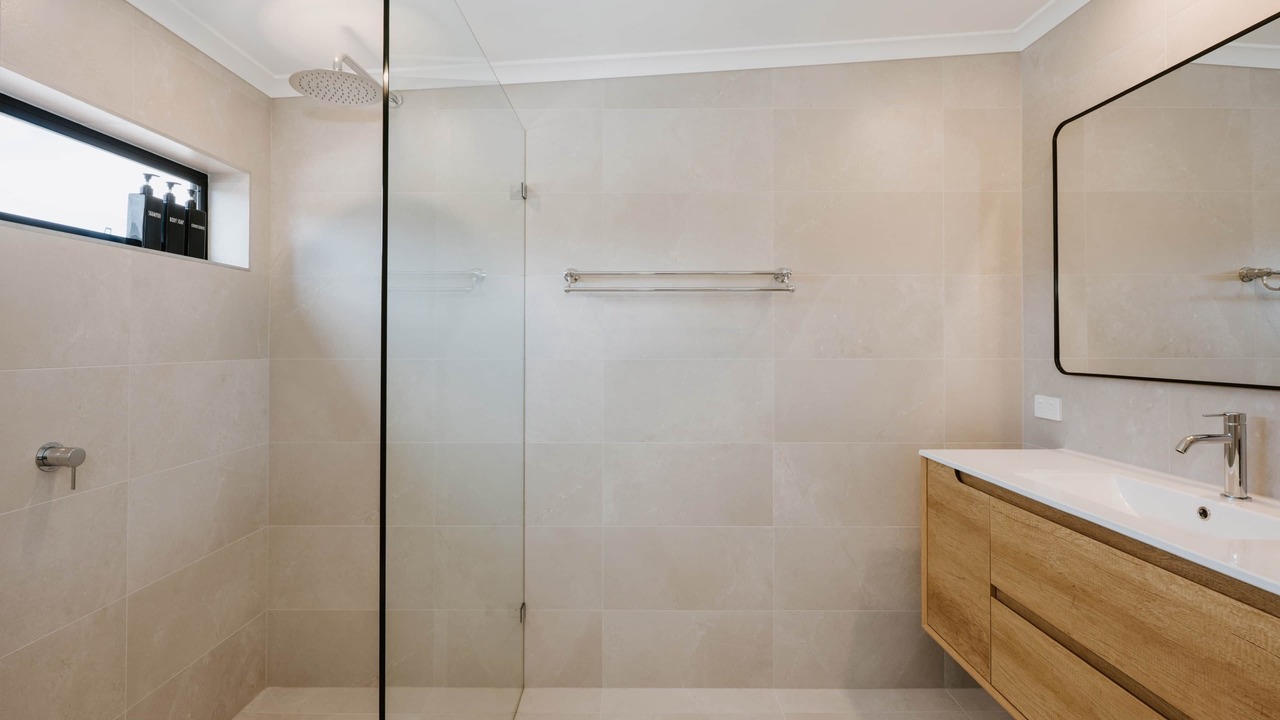 Photo of Bathroom in Piambong