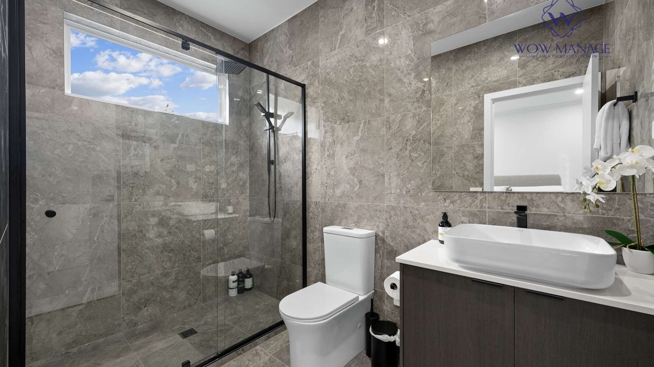 Photo of Bathroom in Sunshine