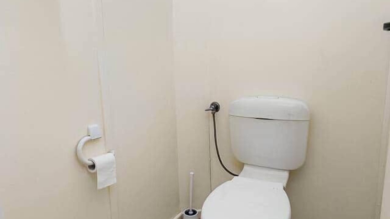 Photo of Bathroom in Upper Warren