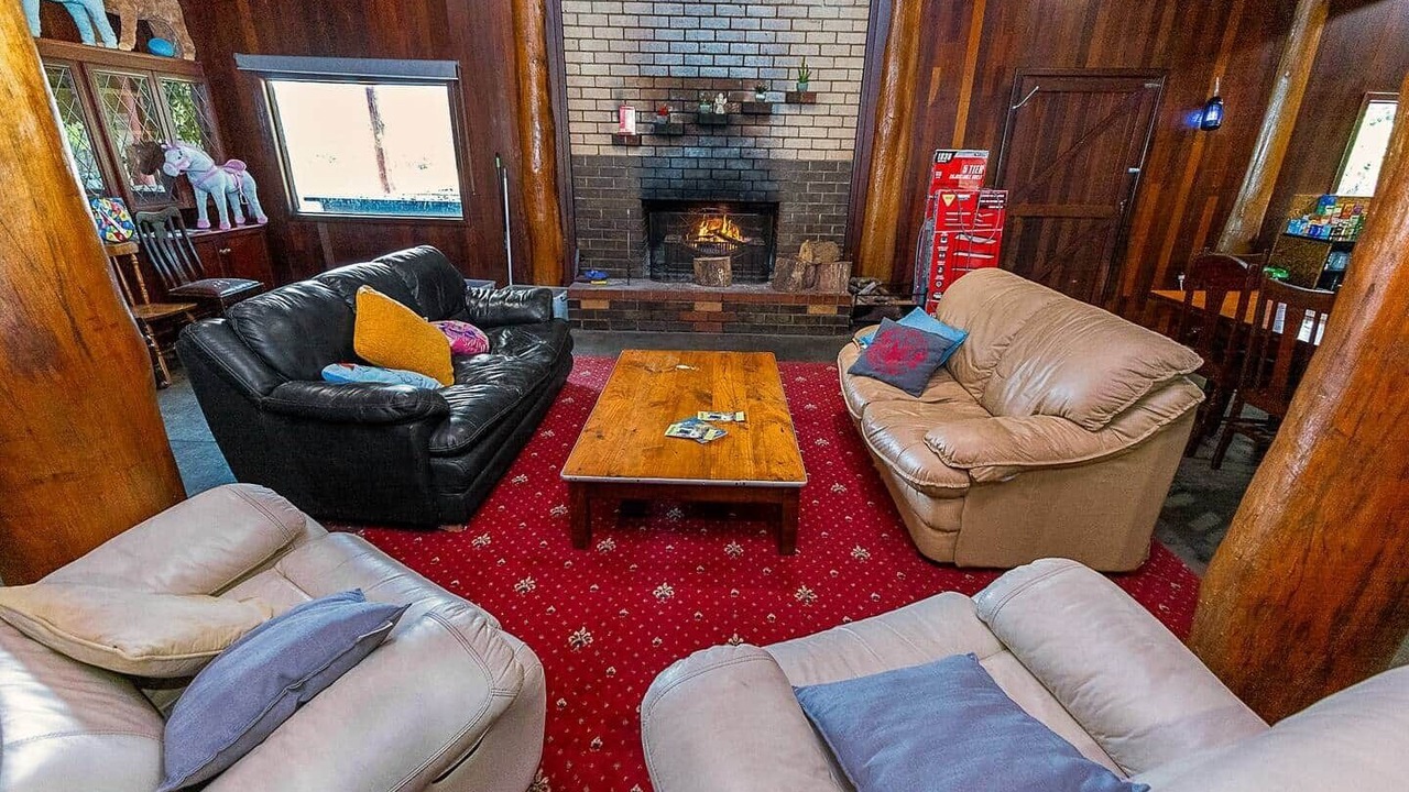 Photo of Livingroom in Upper Warren