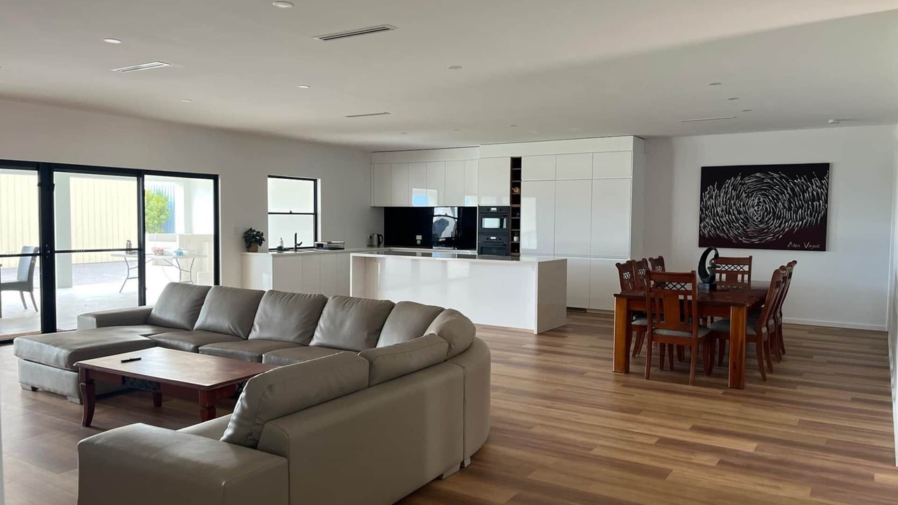 Photo of Livingroom in Moonta Bay