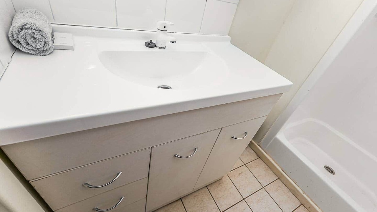 Photo of Bathroom in Upper Warren