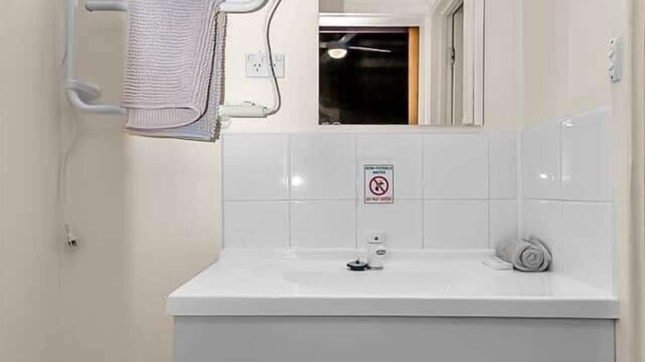Photo of Bathroom in Upper Warren