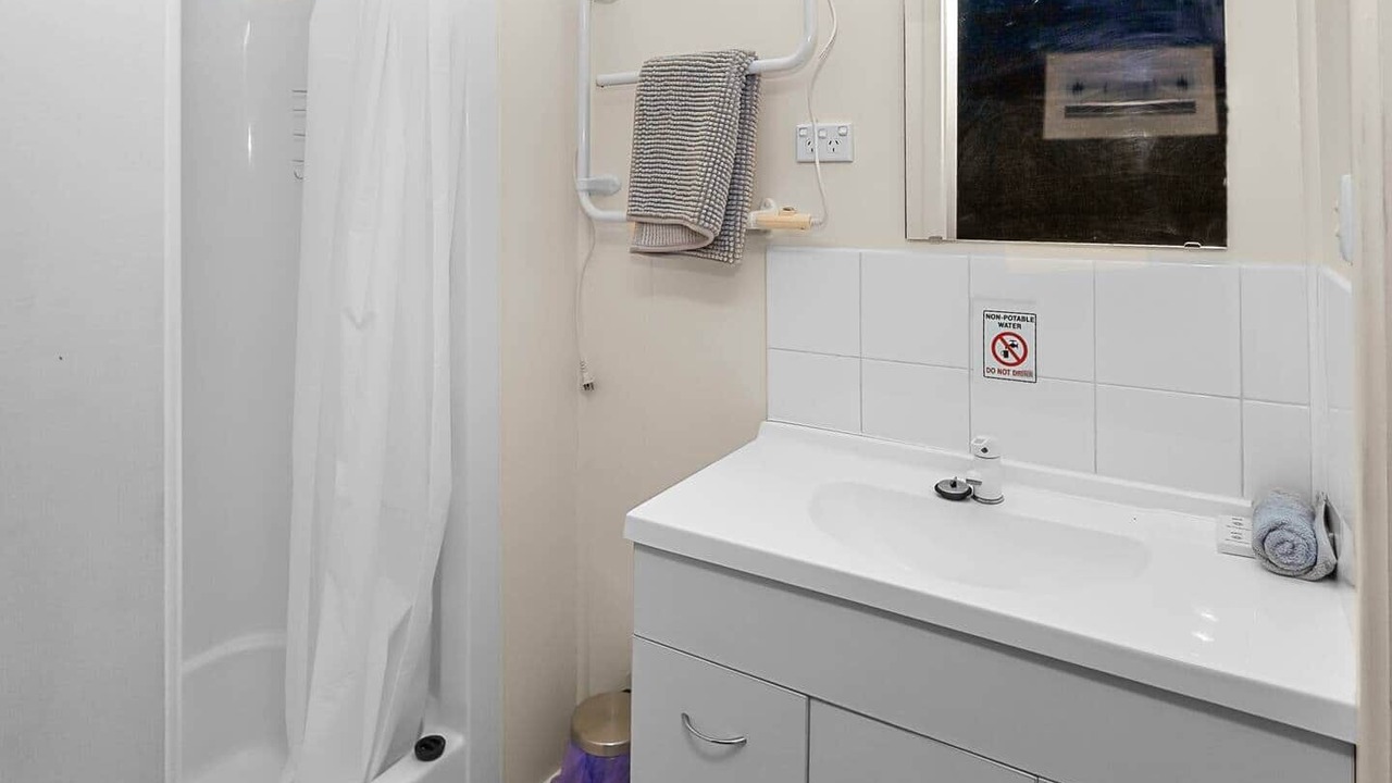 Photo of Bathroom in Upper Warren