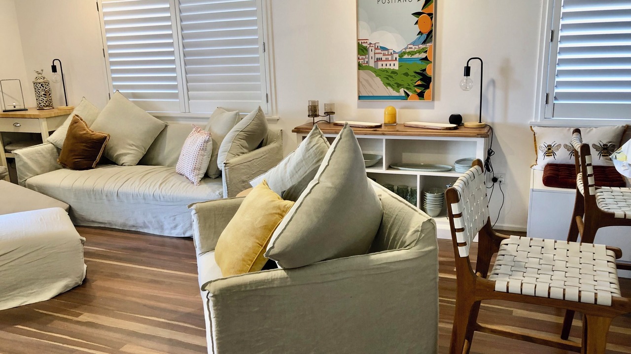 Photo of Livingroom in Kinka Beach