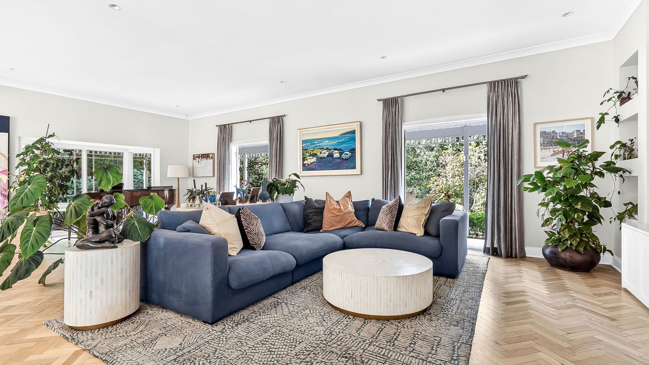 Photo of Livingroom in Newport