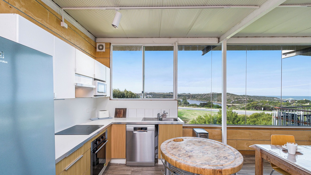 Photo of Kitchen in Guilderton