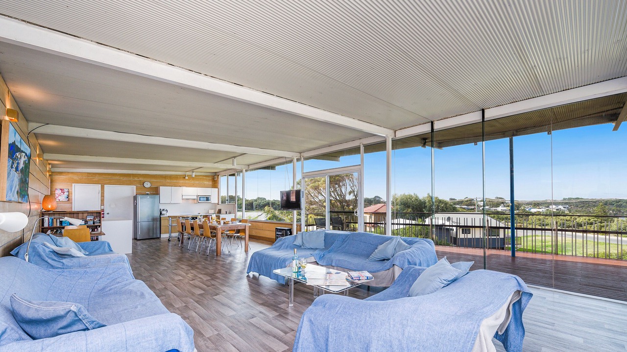 Photo of Livingroom in Guilderton