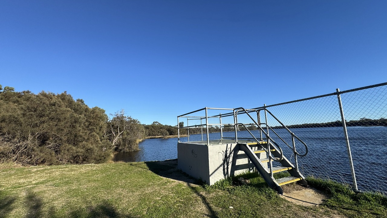 Photo of Outdoor in Shelley