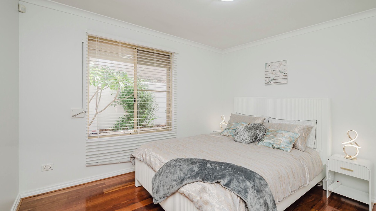 Photo of Bedroom in Shelley