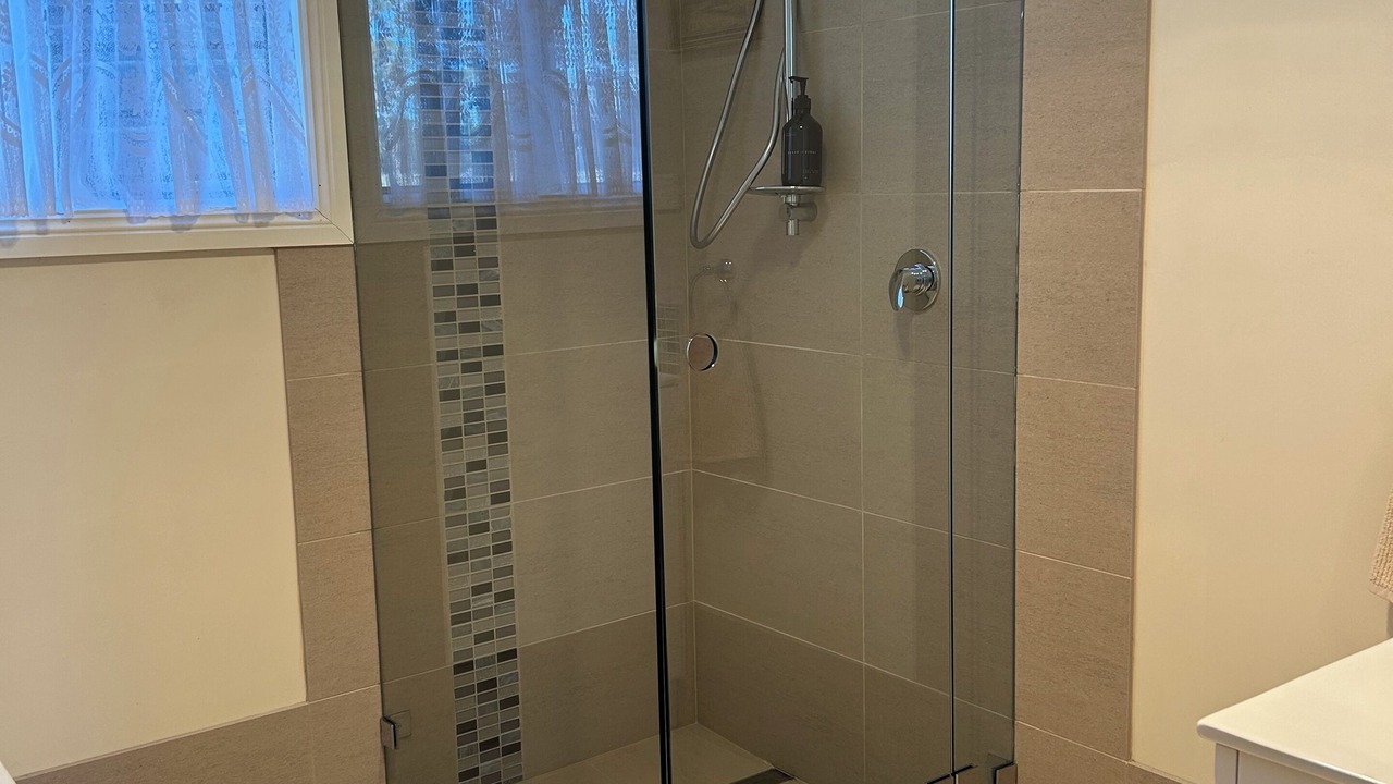 Photo of Bathroom in Saumarez Ponds
