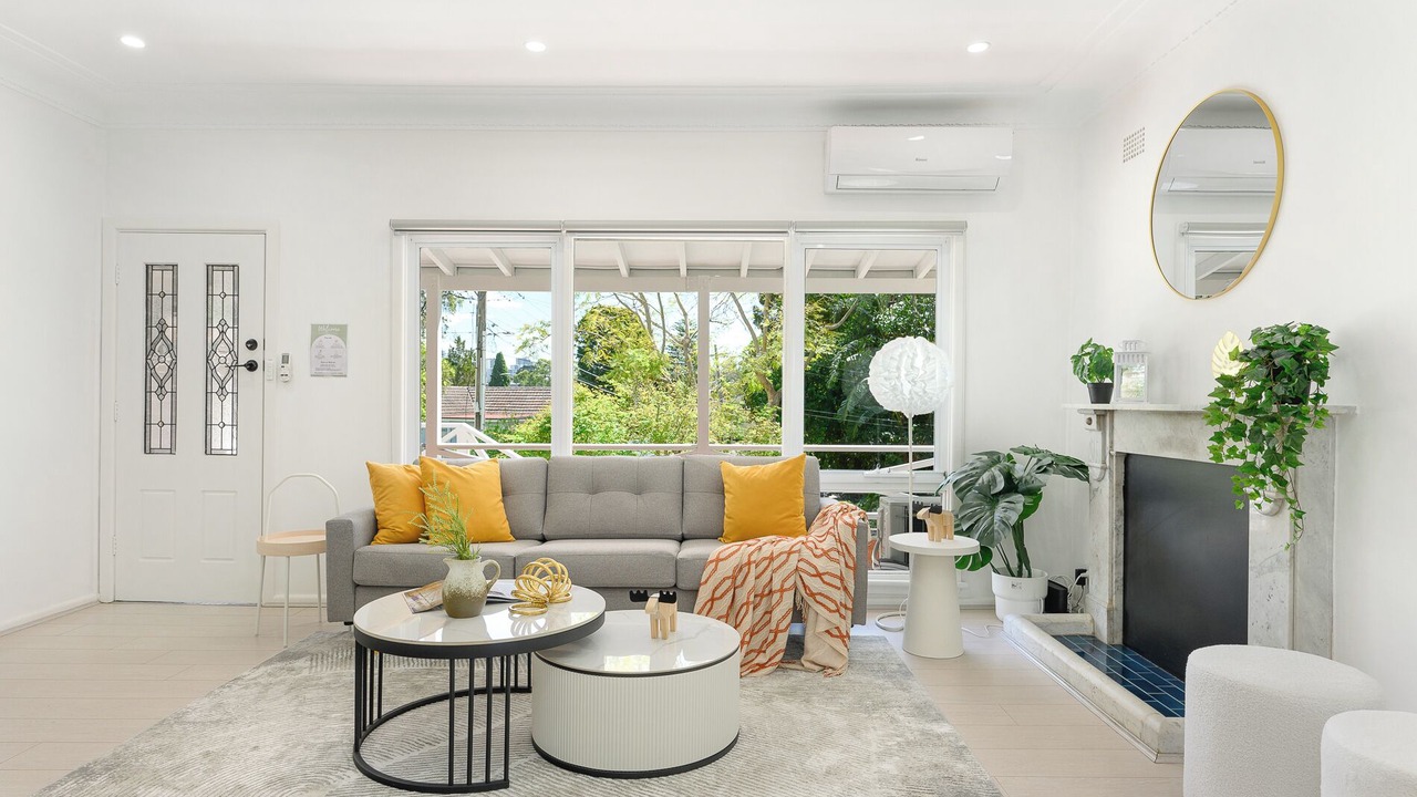 Photo of Livingroom in Eastwood