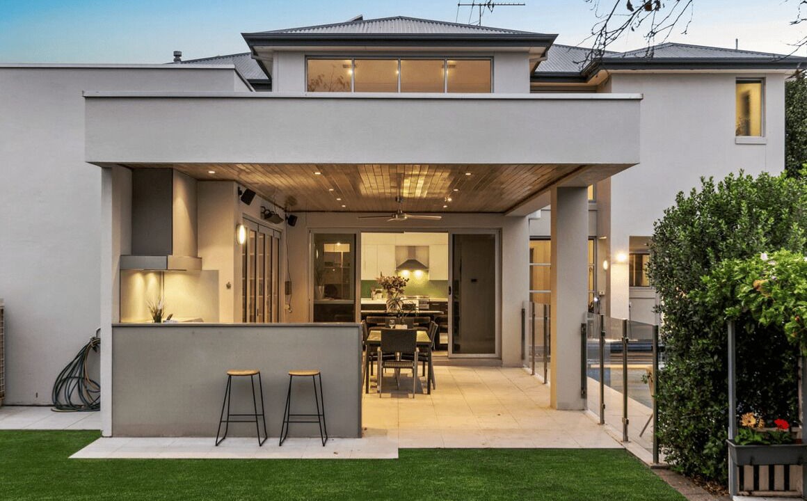 Photo of Outdoor in Henley Beach South