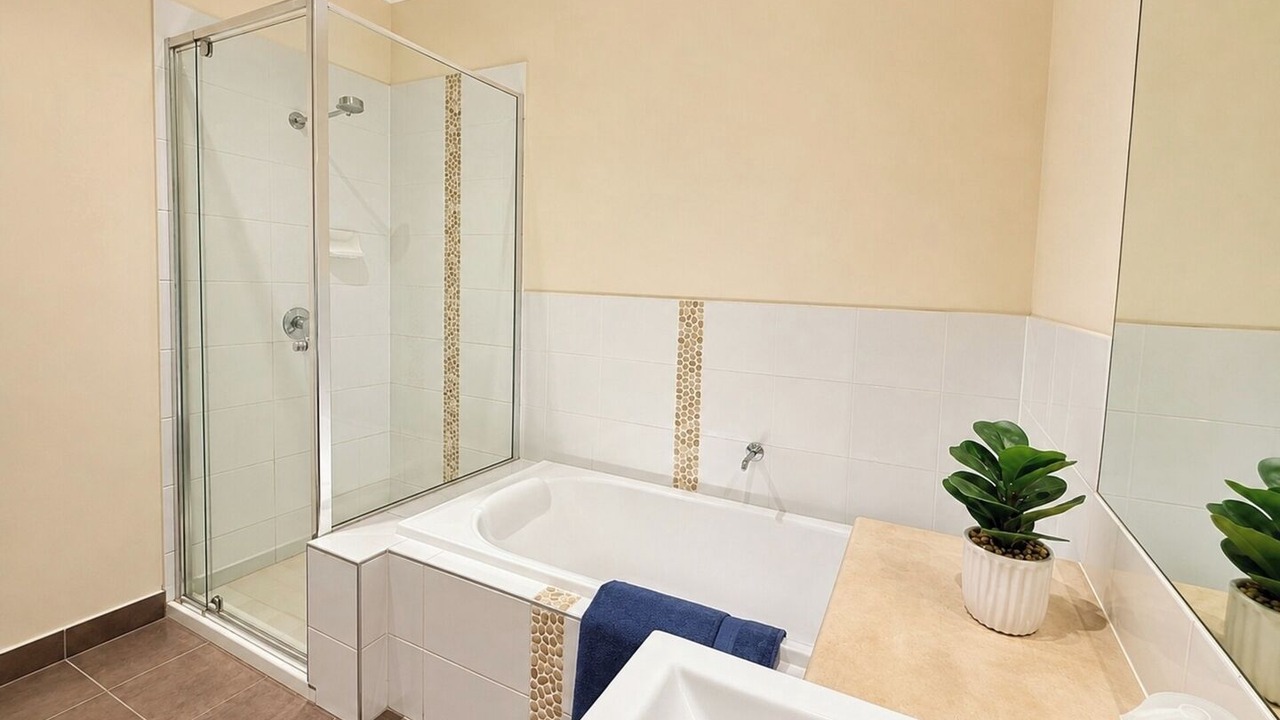 Photo of Bathroom in Craigieburn