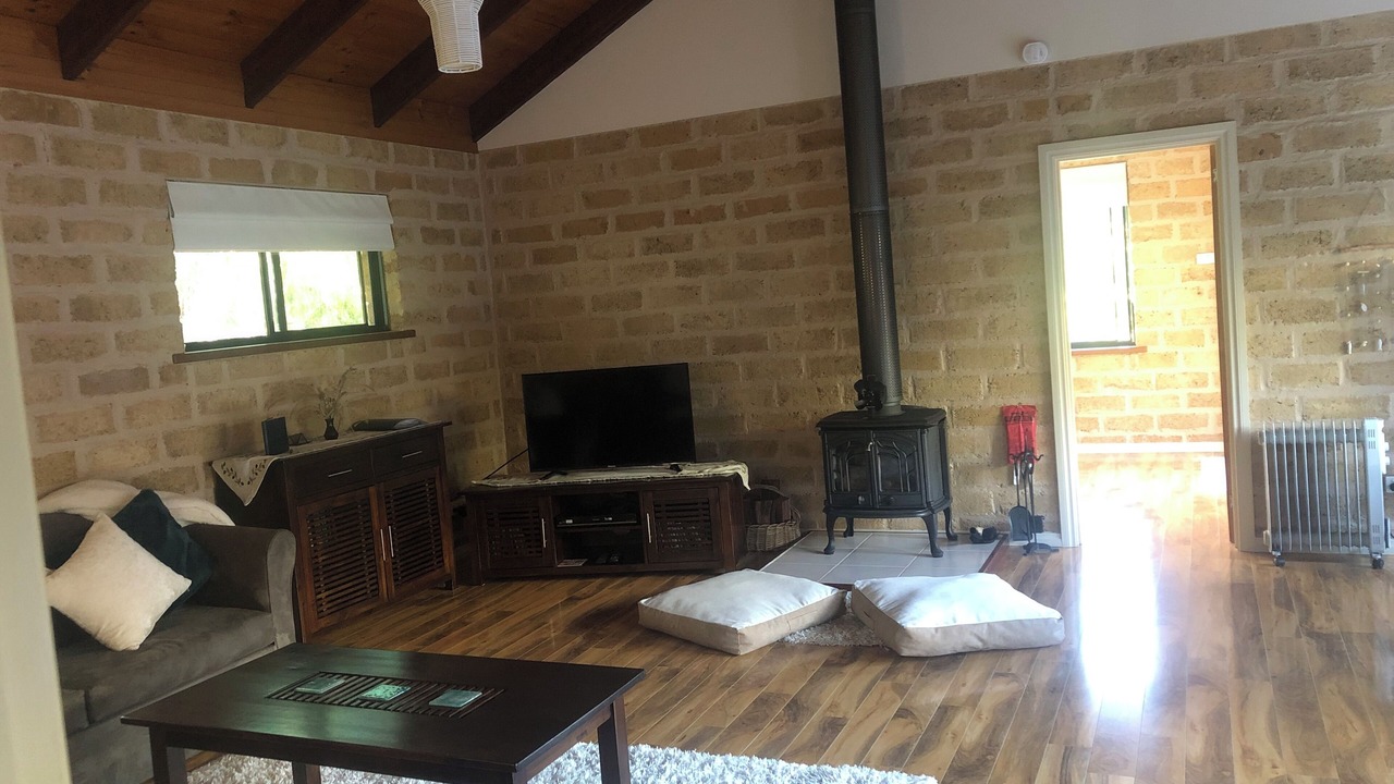 Photo of Livingroom in Shadforth