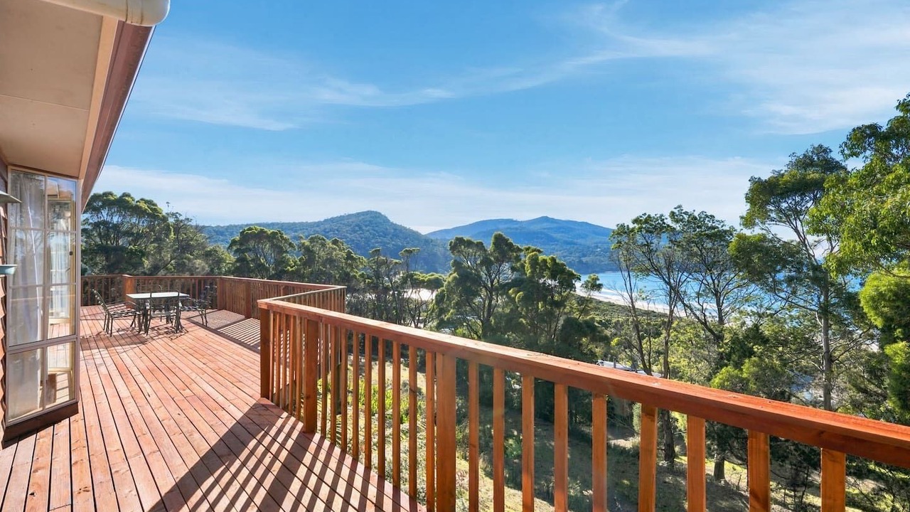 Photo of Patio Balcony in Eaglehawk Neck