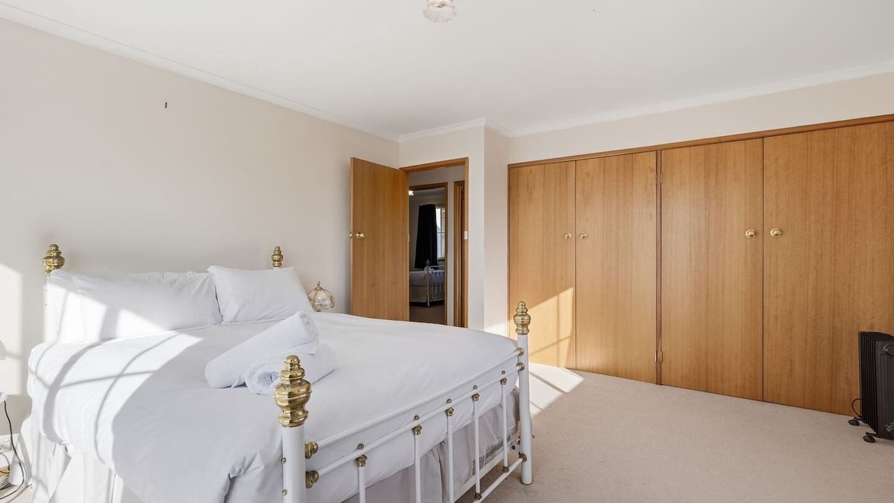 Photo of Bedroom in Eaglehawk Neck