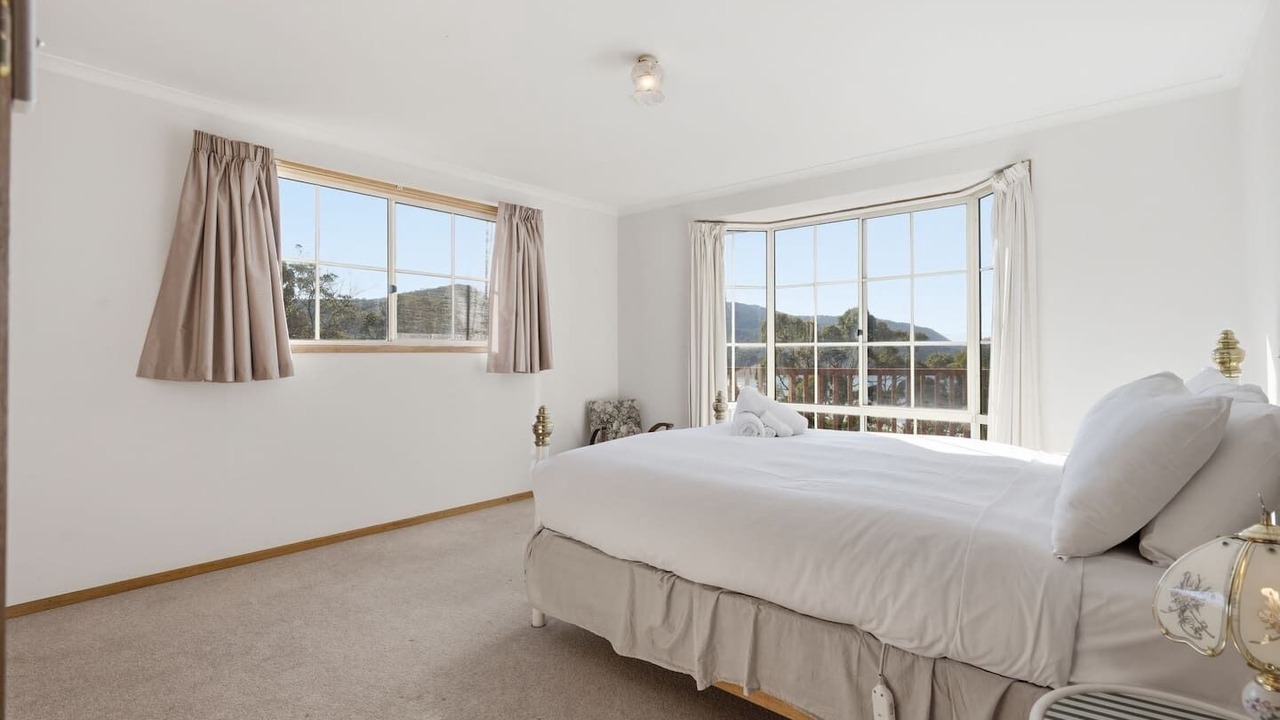 Photo of Bedroom in Eaglehawk Neck