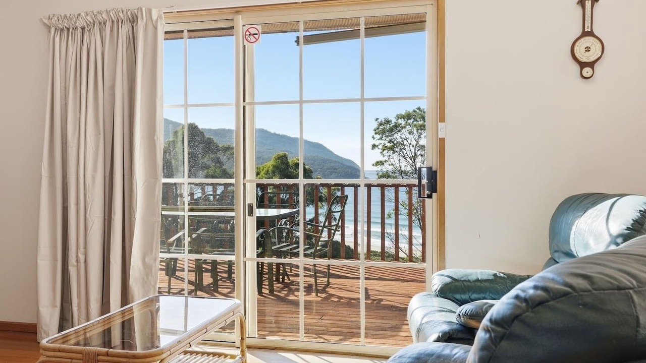 Photo of Livingroom in Eaglehawk Neck