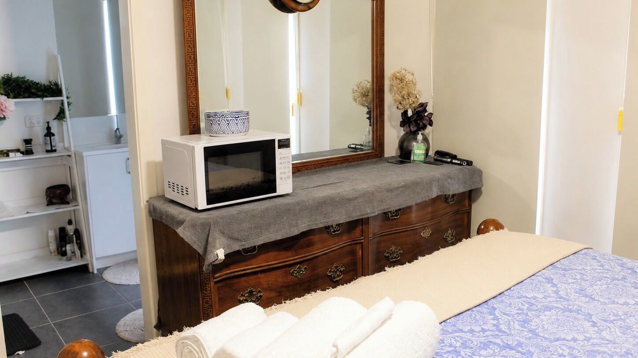 Photo of Bedroom in Officer