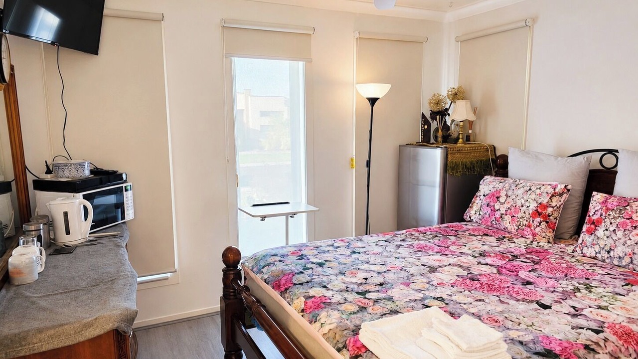 Photo of Bedroom in Officer
