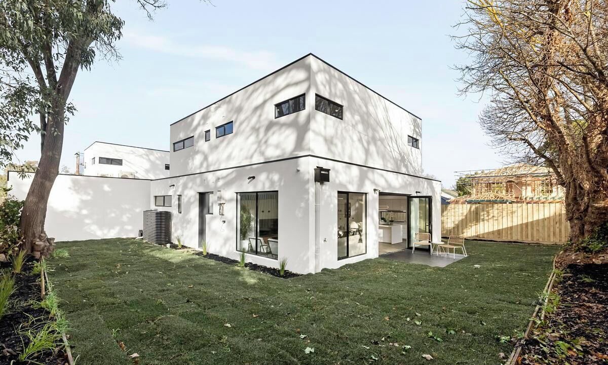 Photo of Outdoor in Croydon