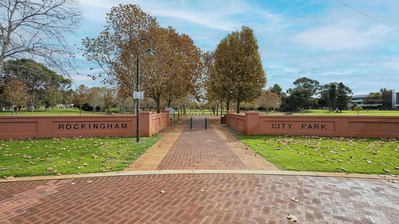 Photo of Outdoor in Rockingham