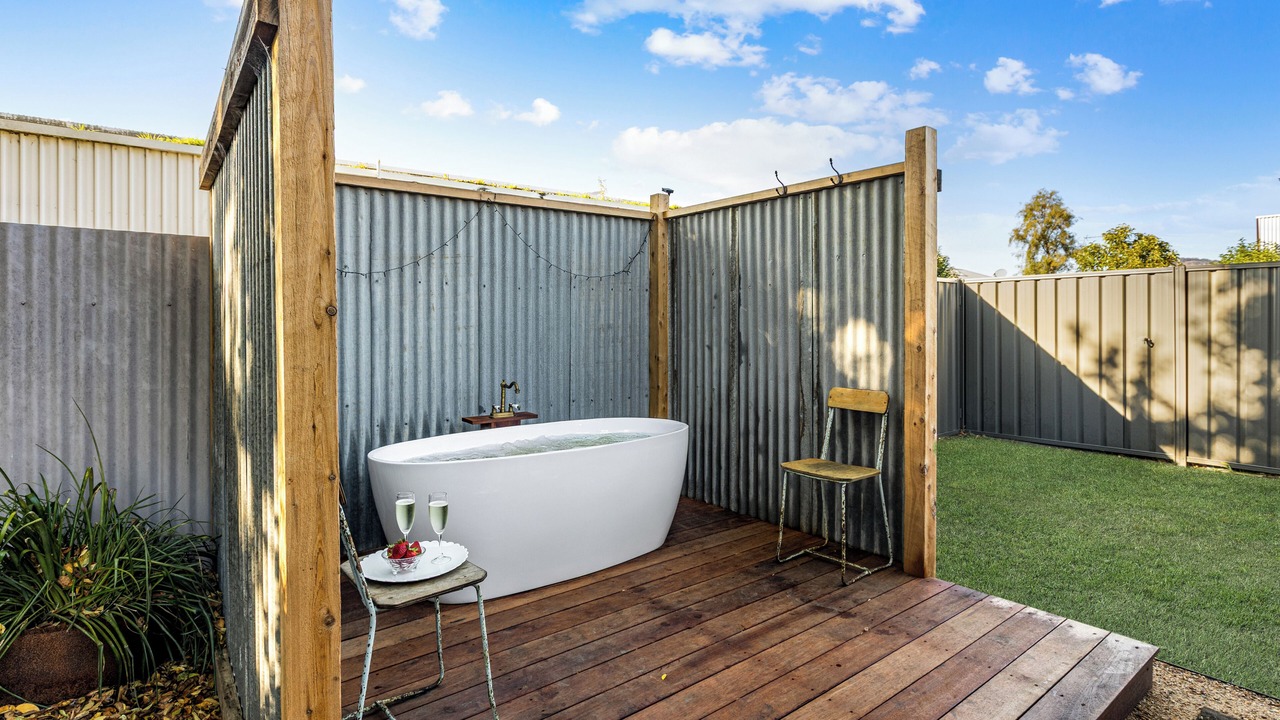 Photo of Outdoor in Mansfield