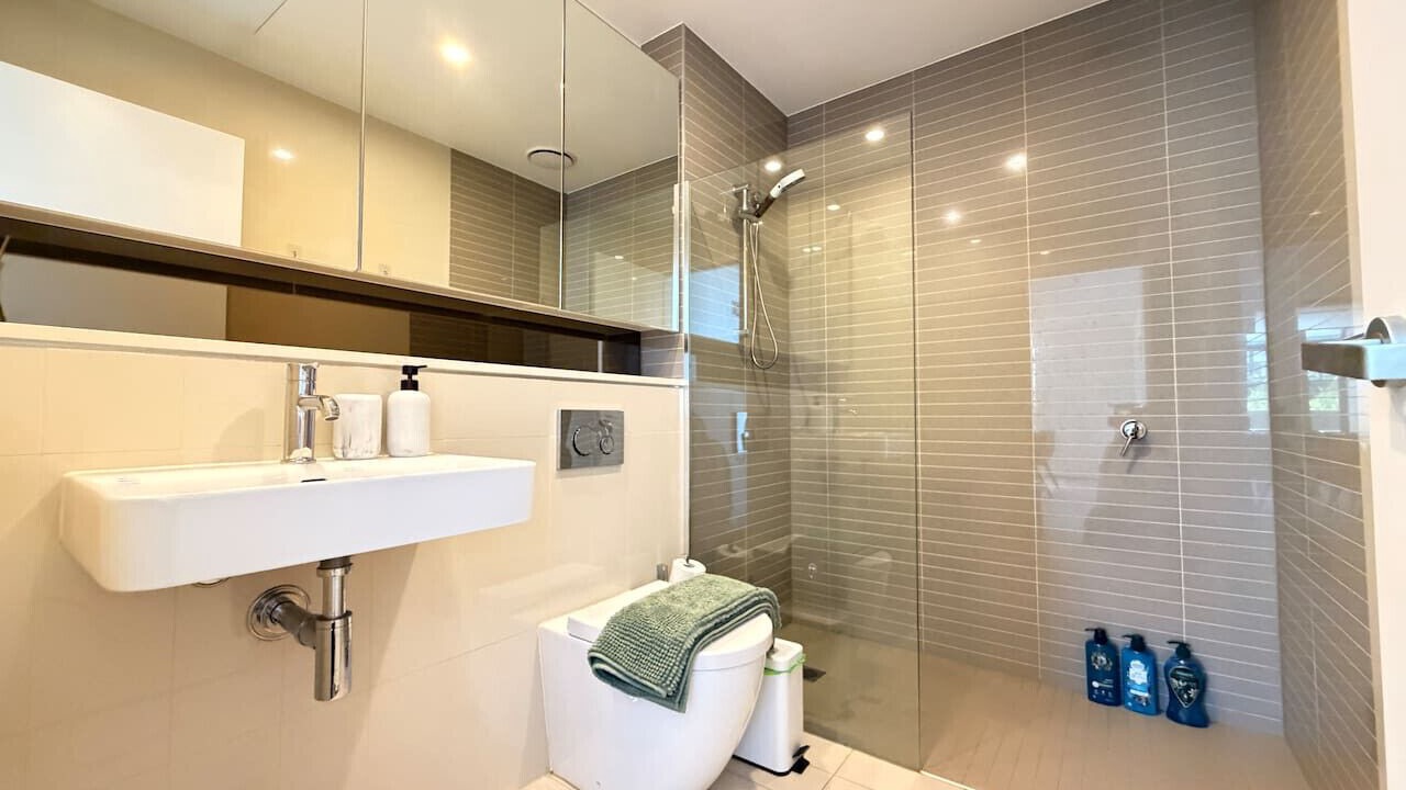 Photo of Bathroom in Zetland