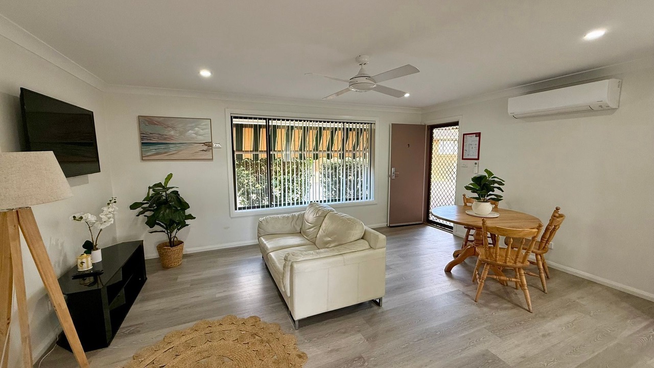 Photo of Livingroom in South Tamworth