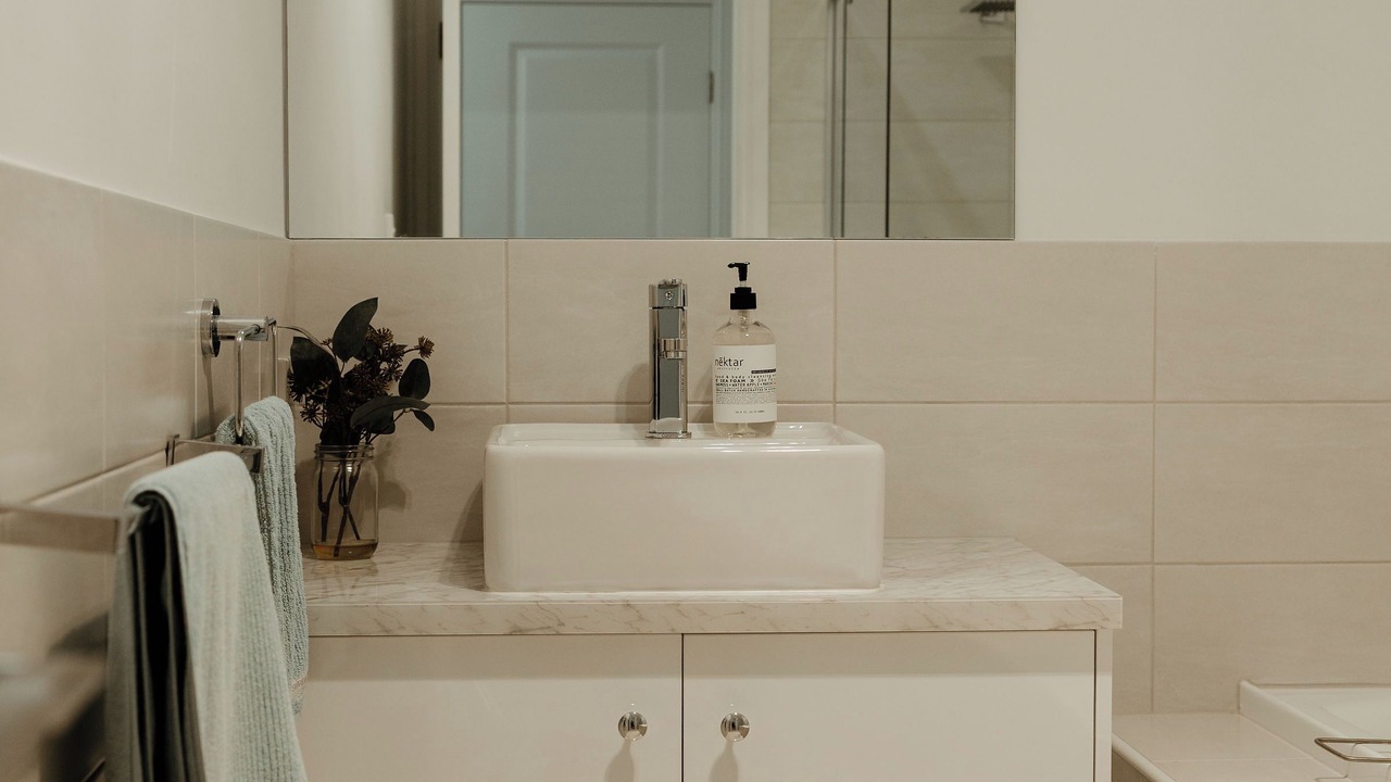 Photo of Bathroom in Nepean Bay