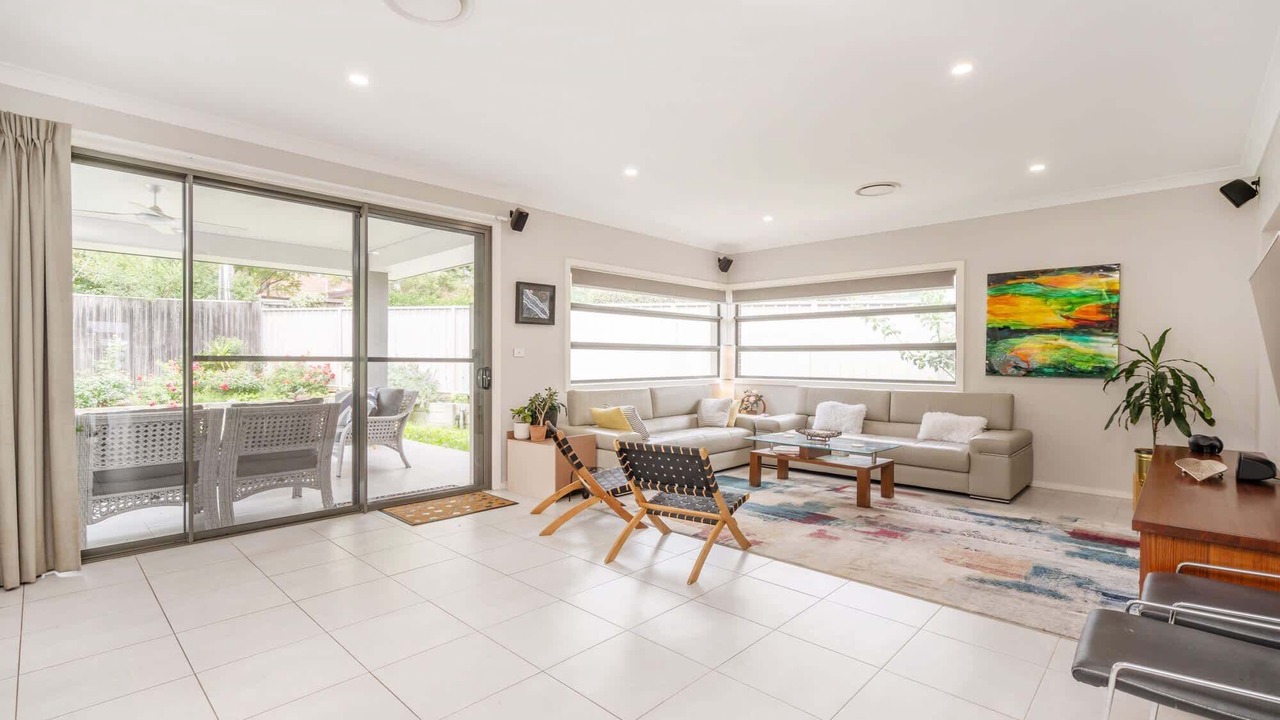 Photo of Livingroom in Curtin