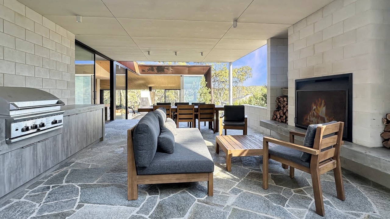 Photo of Livingroom in Rosedale