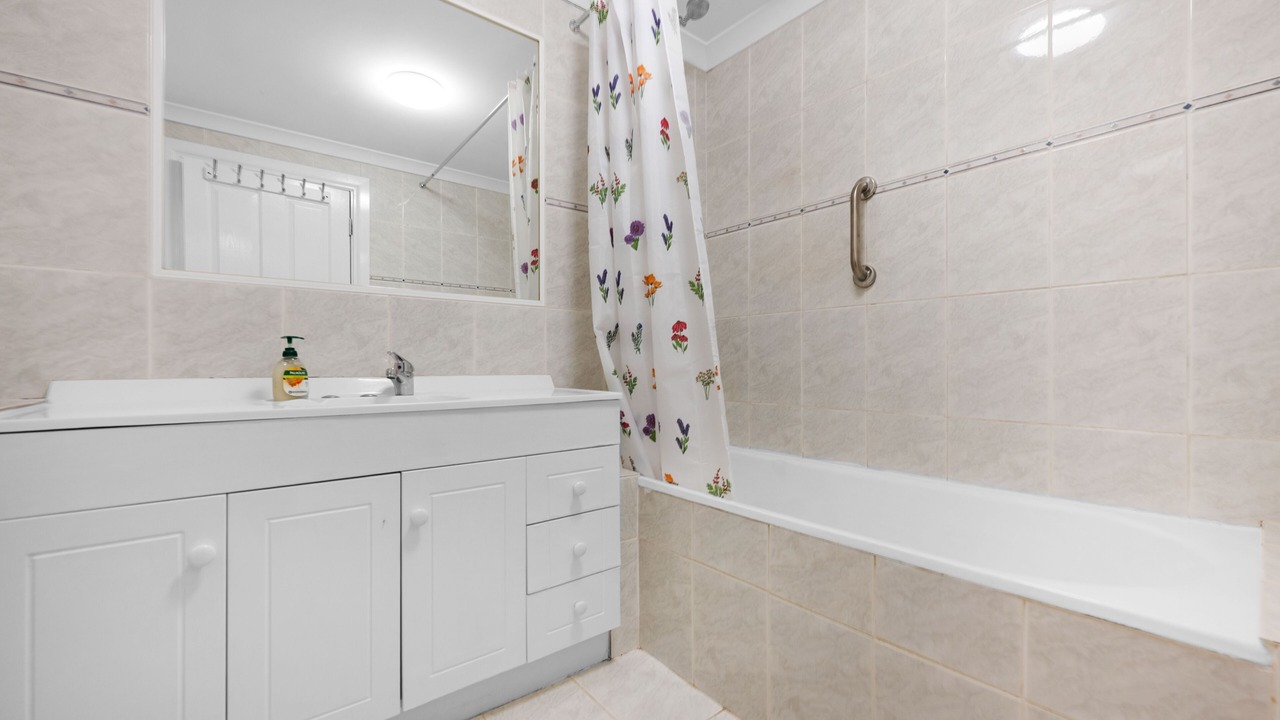 Photo of Bathroom in Beachlands