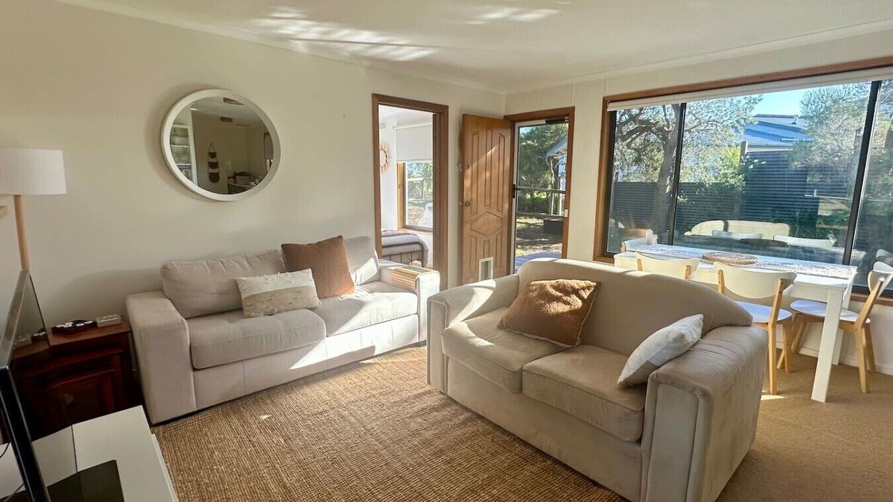 Photo of Livingroom in Venus Bay